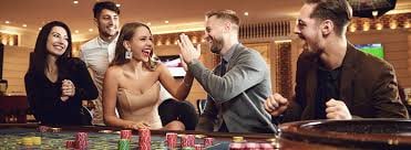 Halaman promosi apelbet dengan daftar penawaran aktif, tanggal kadaluarsa, dan persyaratan yang jelas